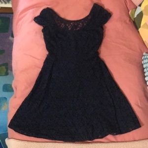 White-House Black-Market Dress, Navy blue lace, size 4, excellent condition